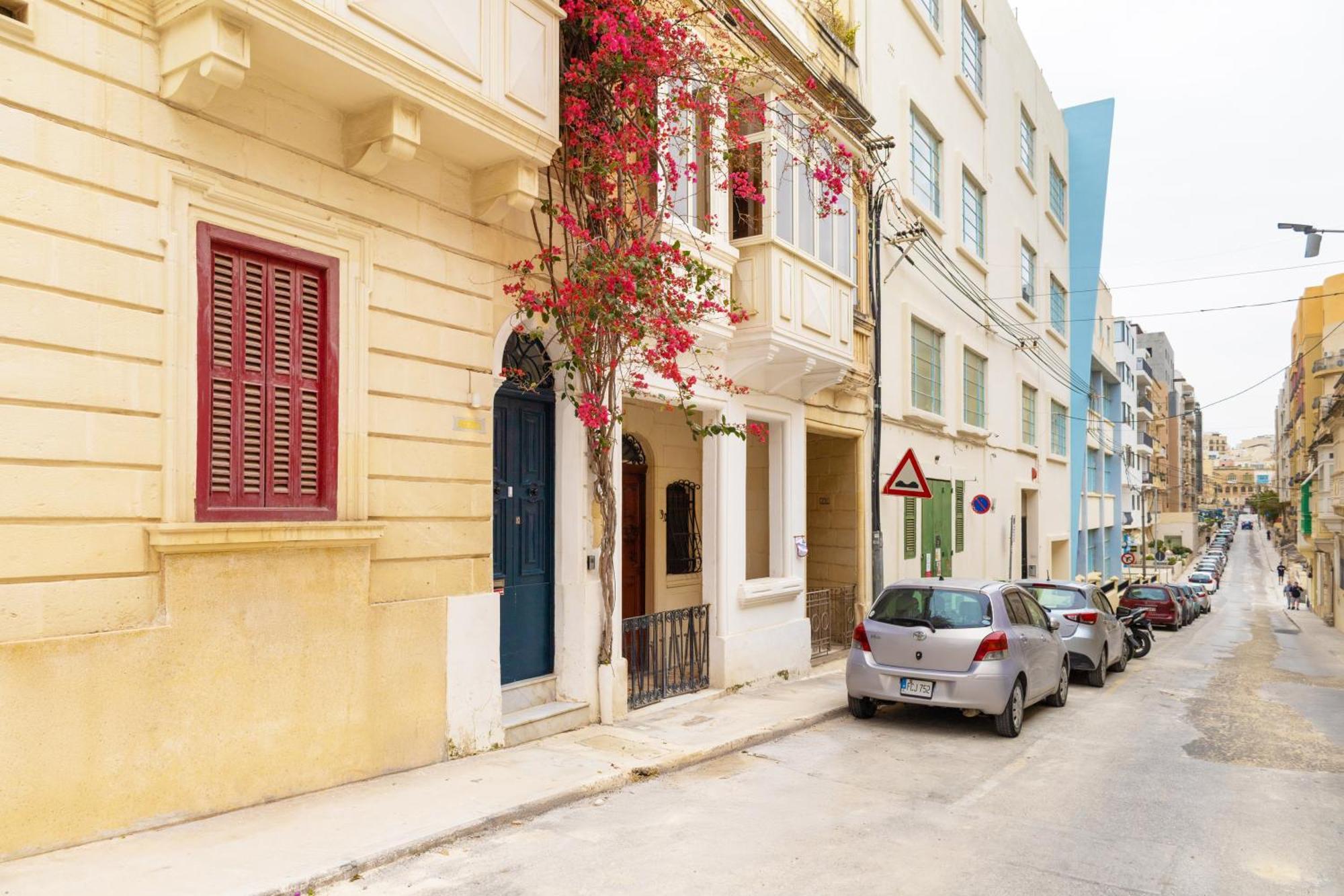 Quiet Ensuite Budget Twin Room Sliema Esterno foto